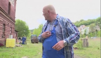 junges mädel hart von zwei typen gefickt deutsch